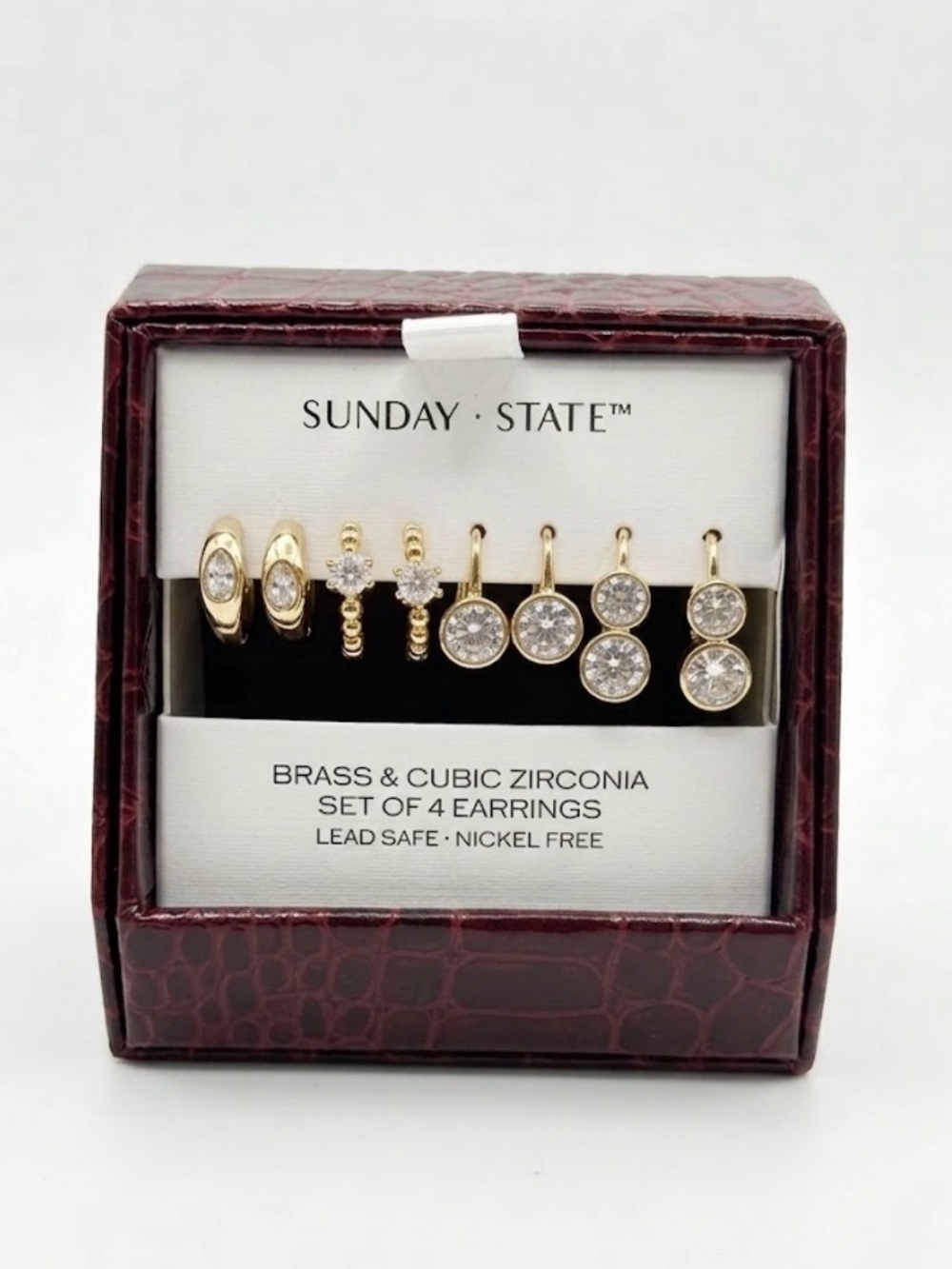 NWT ⚜️💎⚜️ Sunday State Golden Tone Brass with Cubic Zirconia Earrings Set